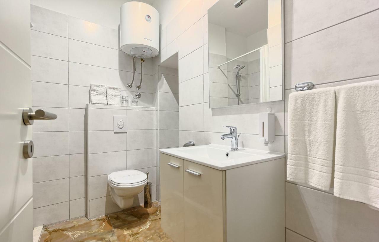 Split Urban Rooms Ii**** Bagian luar foto